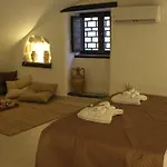 Casa Carolino